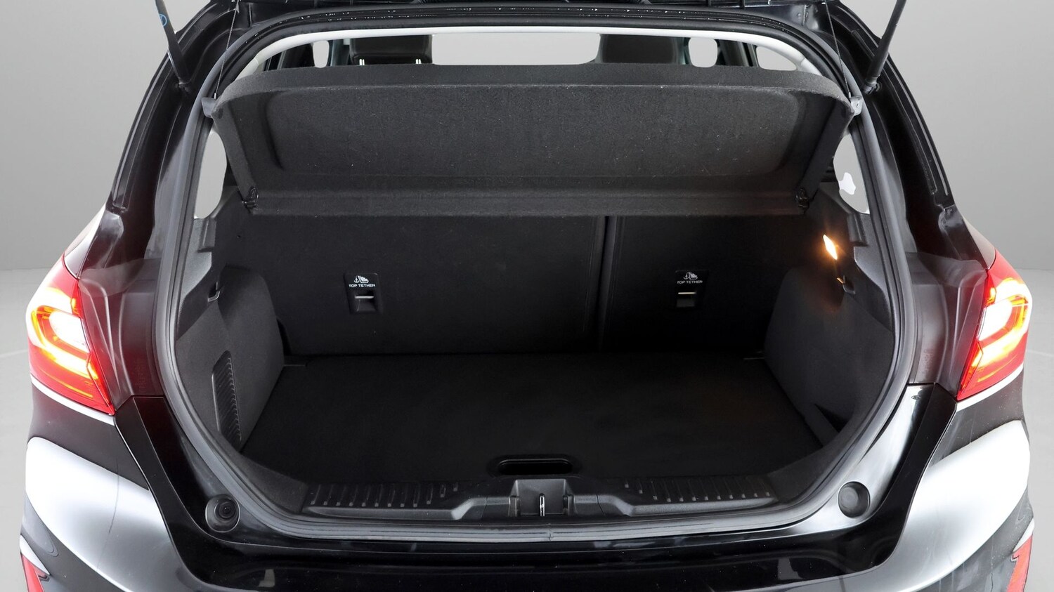 Used Ford Fiesta 2019 for sale - 77204034: Photo 17