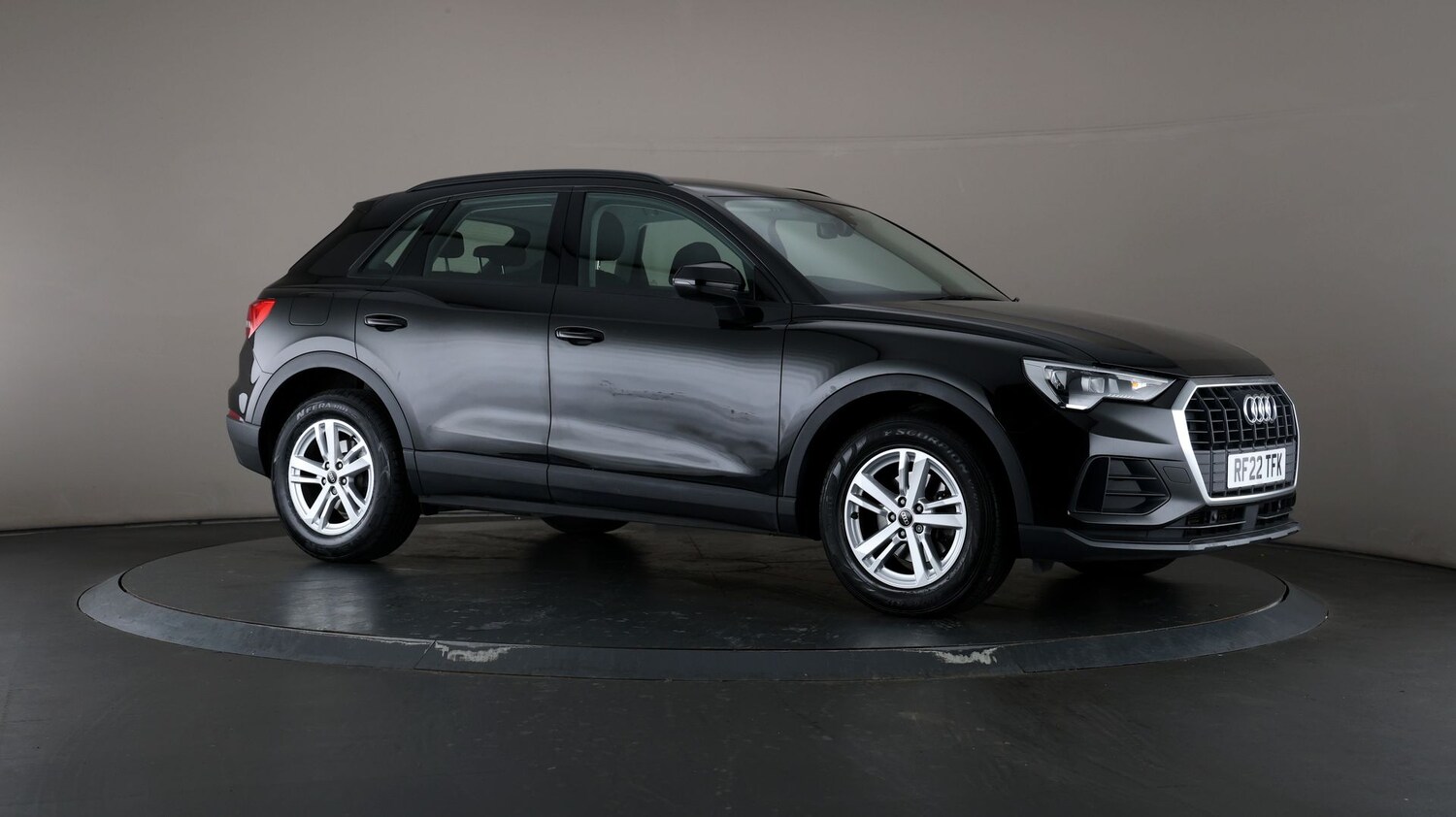 Used Audi Q3 for sale - 76810329: Photo 49