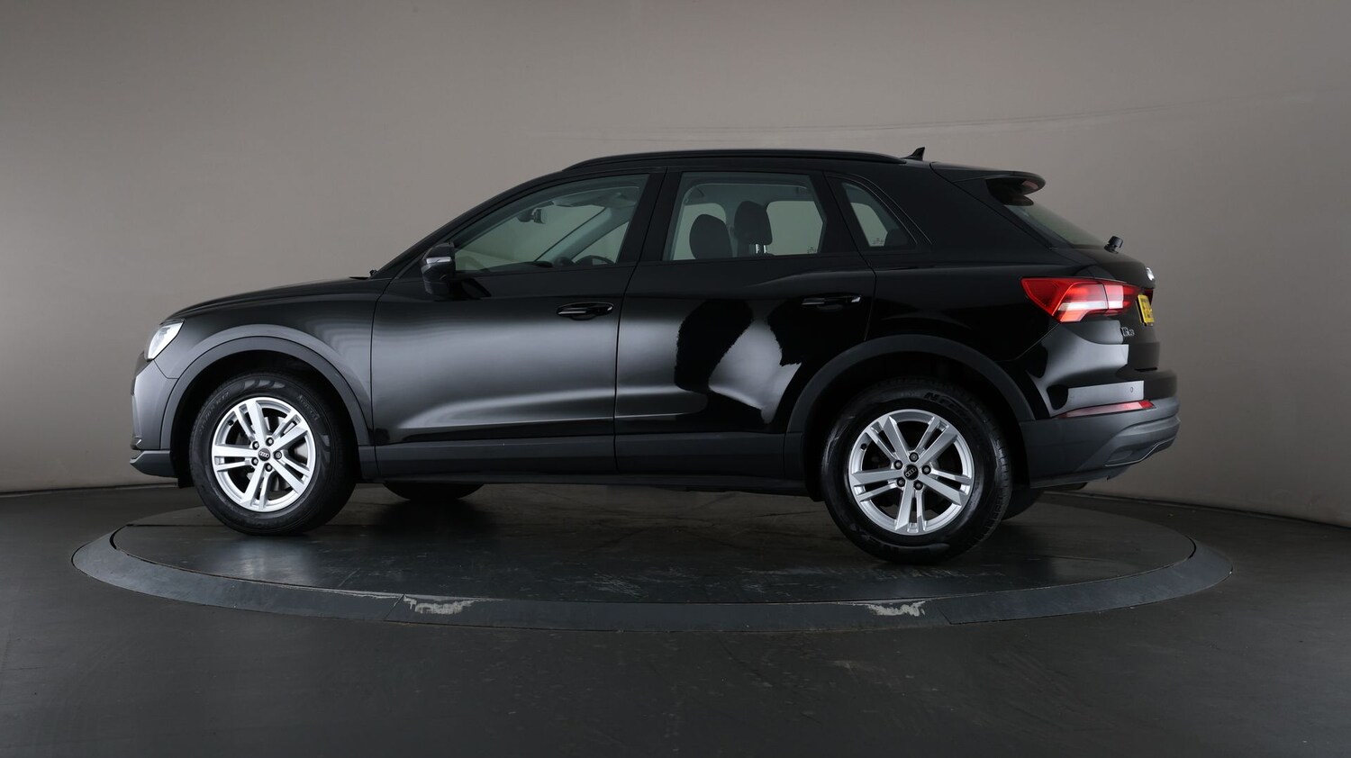 Used Audi Q3 for sale - 76810329: Photo 71