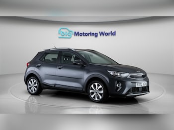 Used Kia Stonic 2022 for sale - 76295469: Photo 2