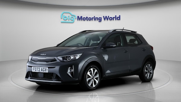 Used Kia Stonic 2022 for sale - 76295469: Photo 4