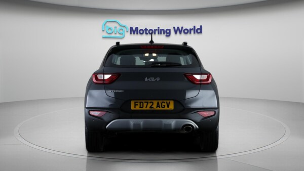Used Kia Stonic 2022 for sale - 76295469: Photo 7