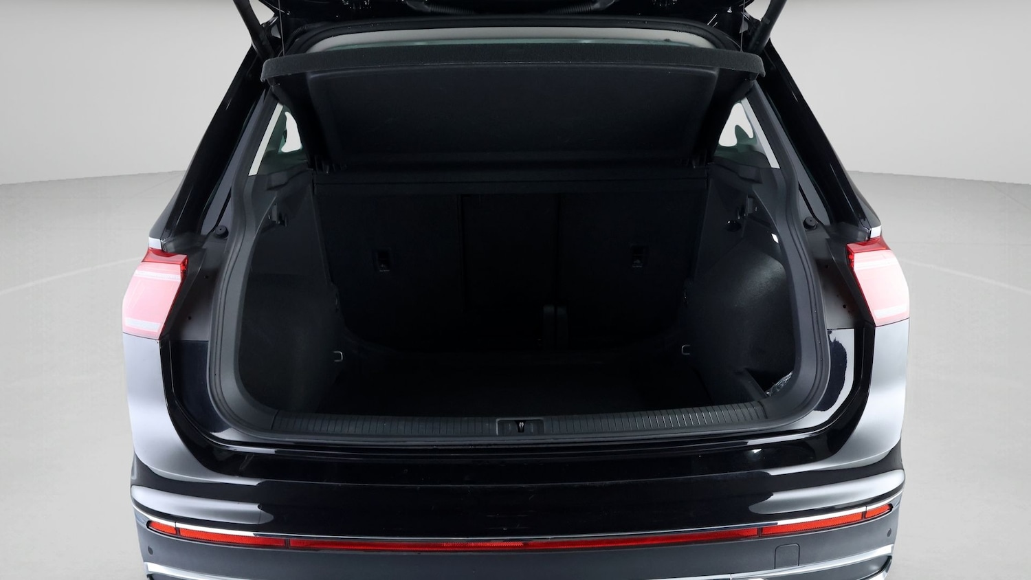 Used Volkswagen Tiguan 2023 for sale - 78166859: Photo 17