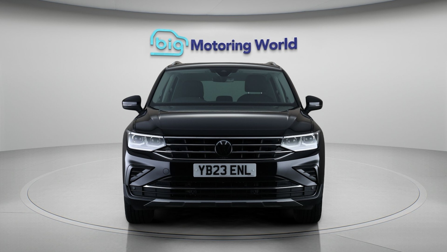 Used Volkswagen Tiguan 2023 for sale - 78166859: Photo 2