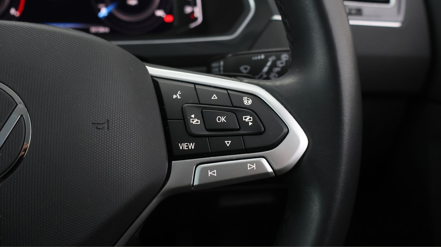 Used Volkswagen Tiguan 2023 for sale - 78166859: Photo 24