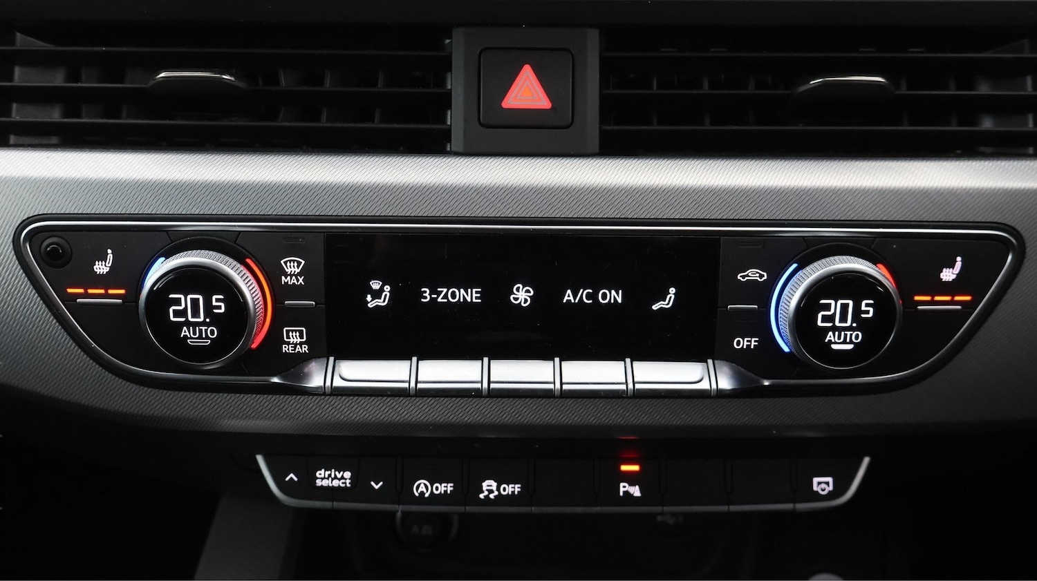 Used Audi A4 2021 for sale - 77783025: Photo 12