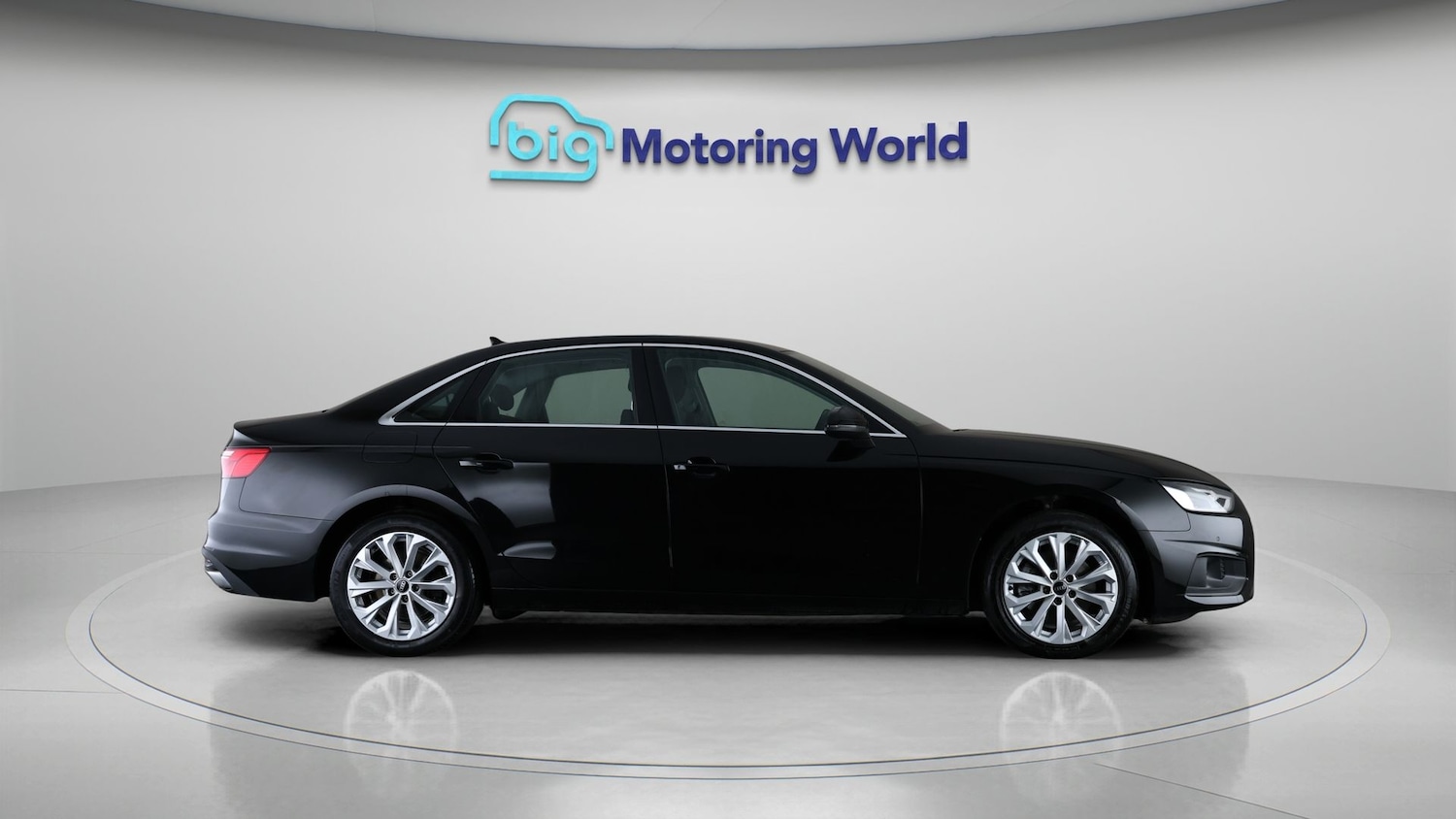 Used Audi A4 2021 for sale - 77783025: Photo 8