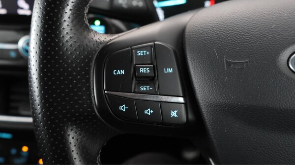 Used Ford Fiesta 2018 for sale - 76166541: Photo 25