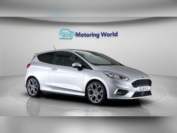 Used Ford Fiesta 2018 for sale - 76166541: Photo 2