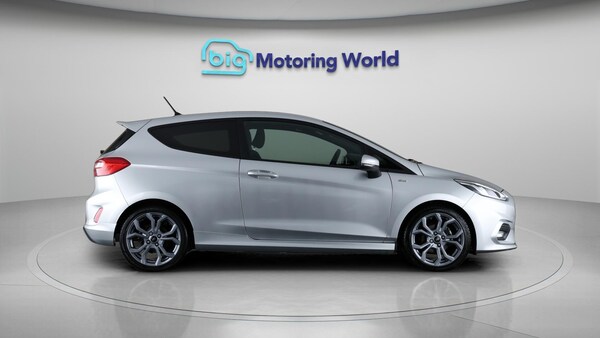 Used Ford Fiesta 2018 for sale - 76166541: Photo 9
