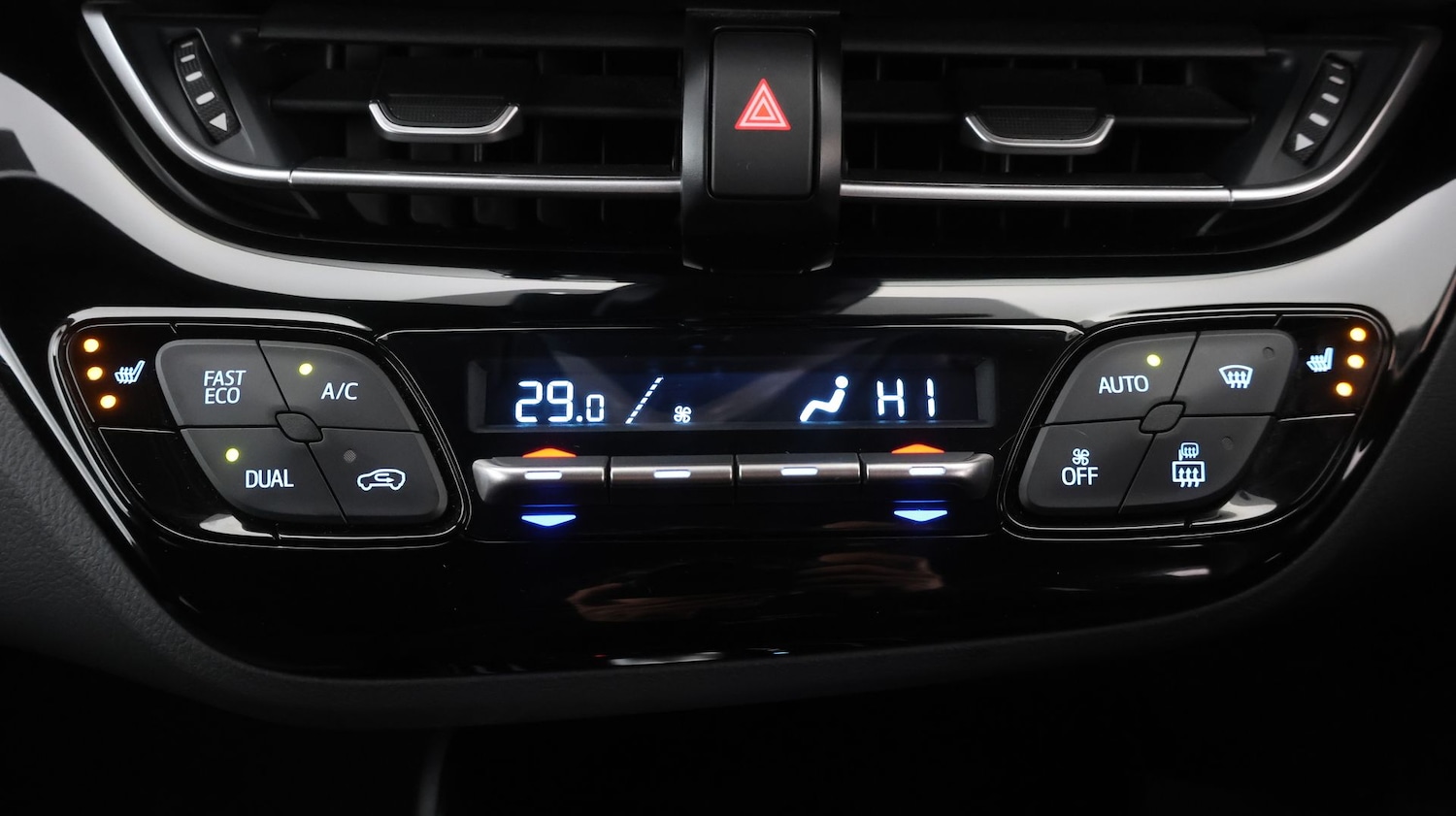 Used Toyota C-HR 2022 for sale - 77287431: Photo 12