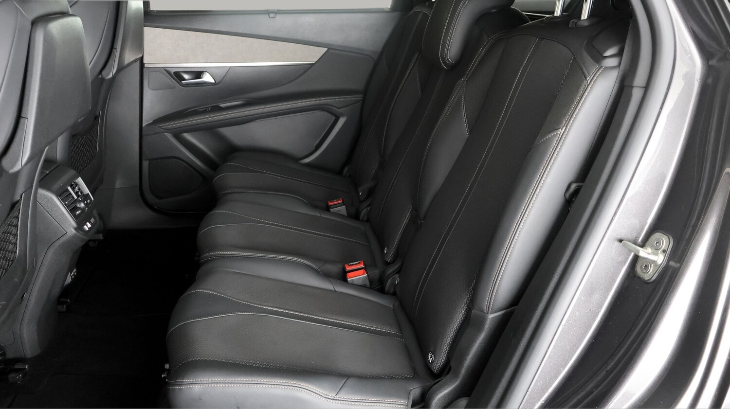 Used Peugeot 5008 2023 for sale - 78045828: Photo 16