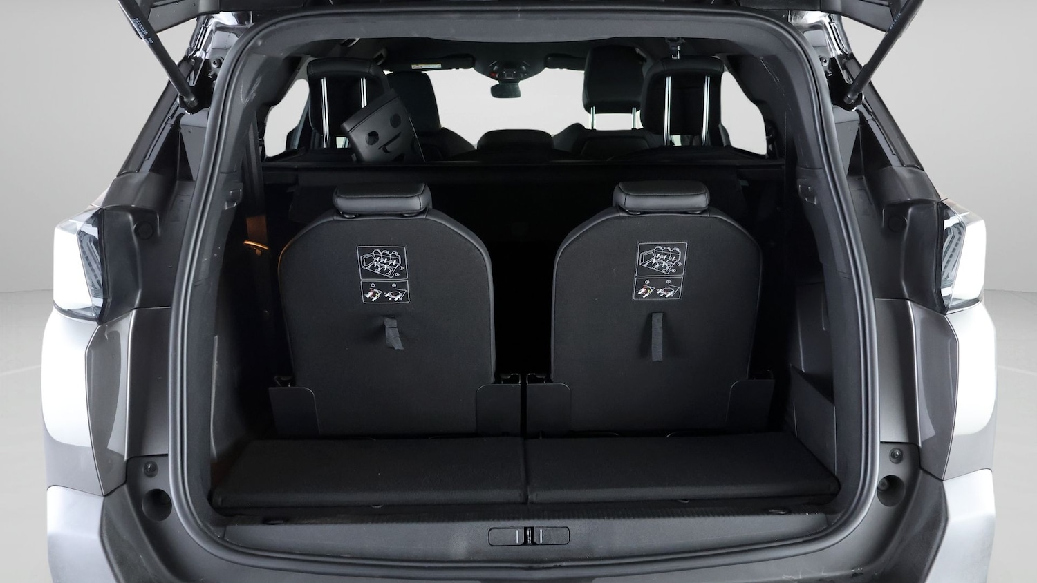 Used Peugeot 5008 2023 for sale - 78045828: Photo 17