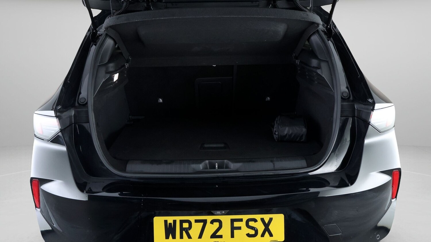 Used Vauxhall Astra 2022 for sale - 77945859: Photo 17