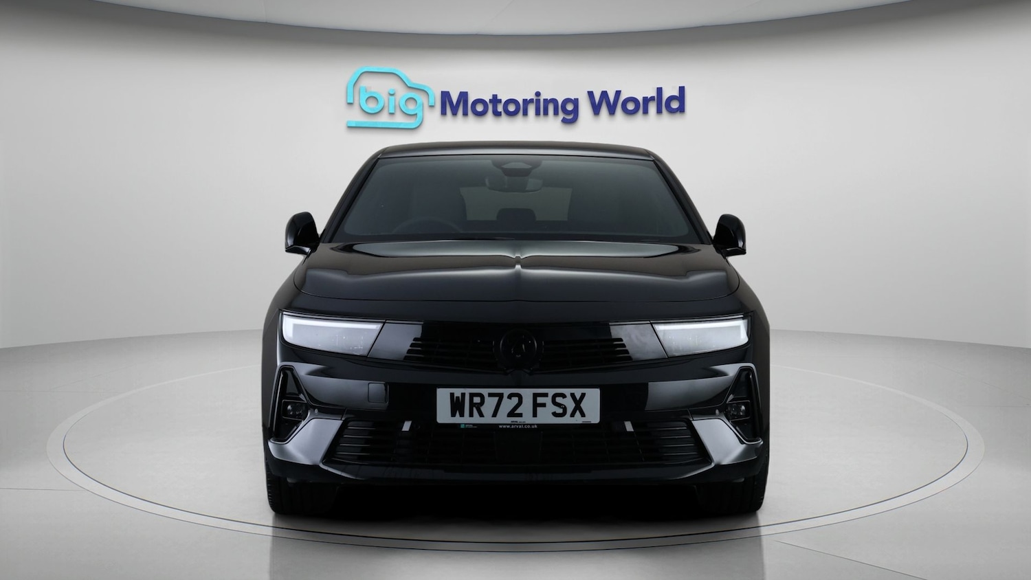 Used Vauxhall Astra 2022 for sale - 77945859: Photo 2