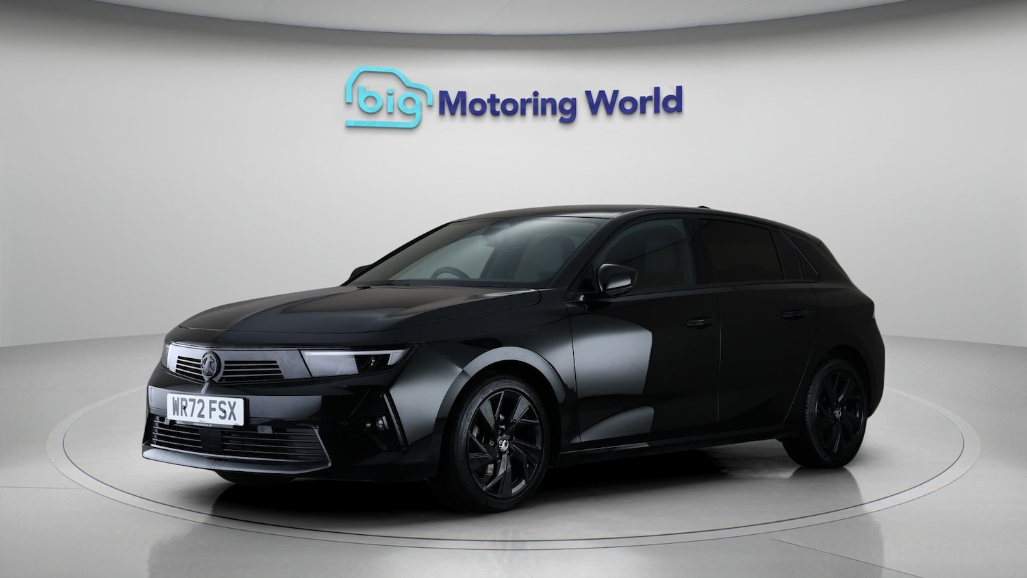 Used Vauxhall Astra 2022 for sale - 77945859: Photo 3