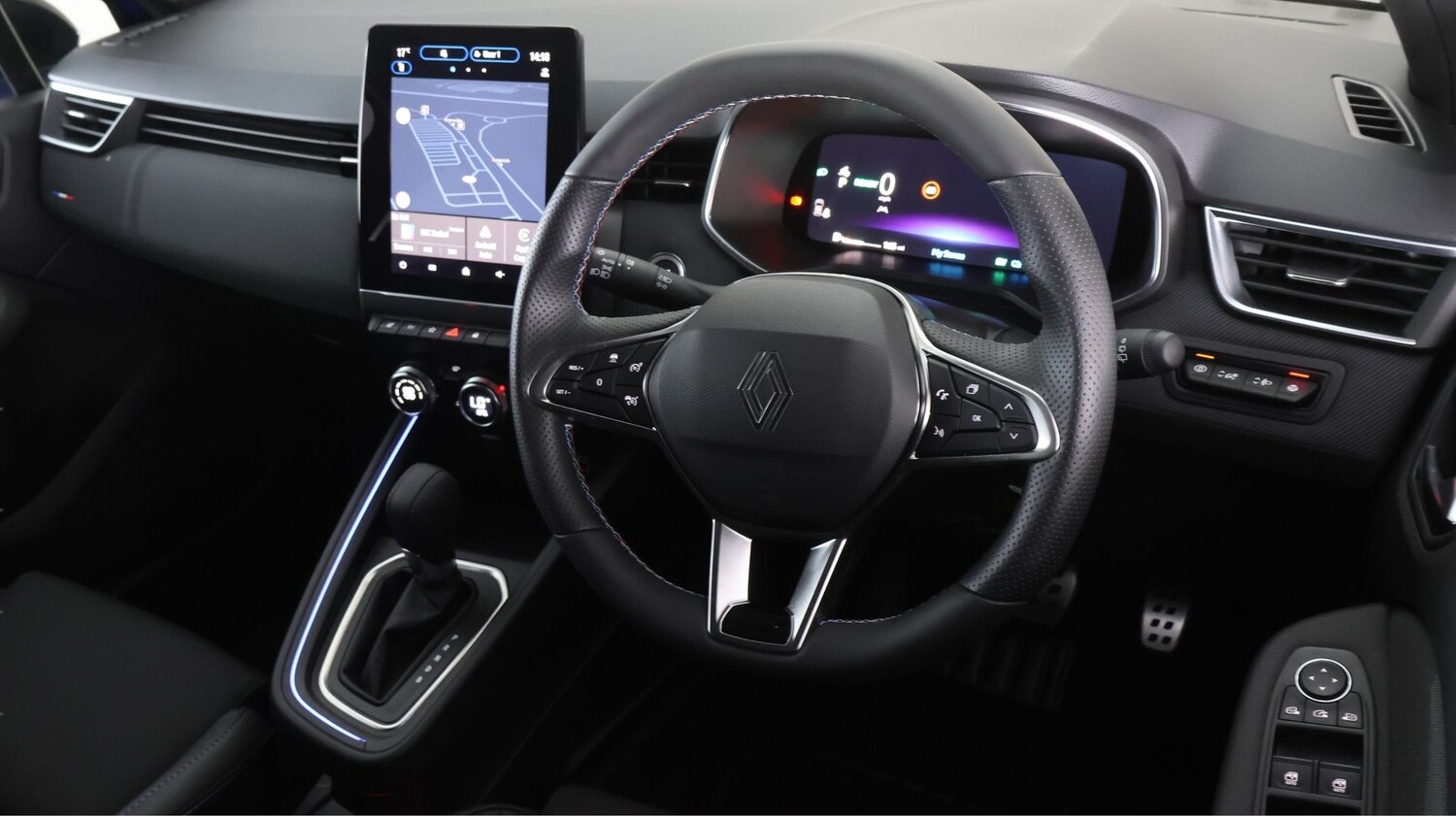 Used Renault Clio 2025 for sale - 78155631: Photo 9