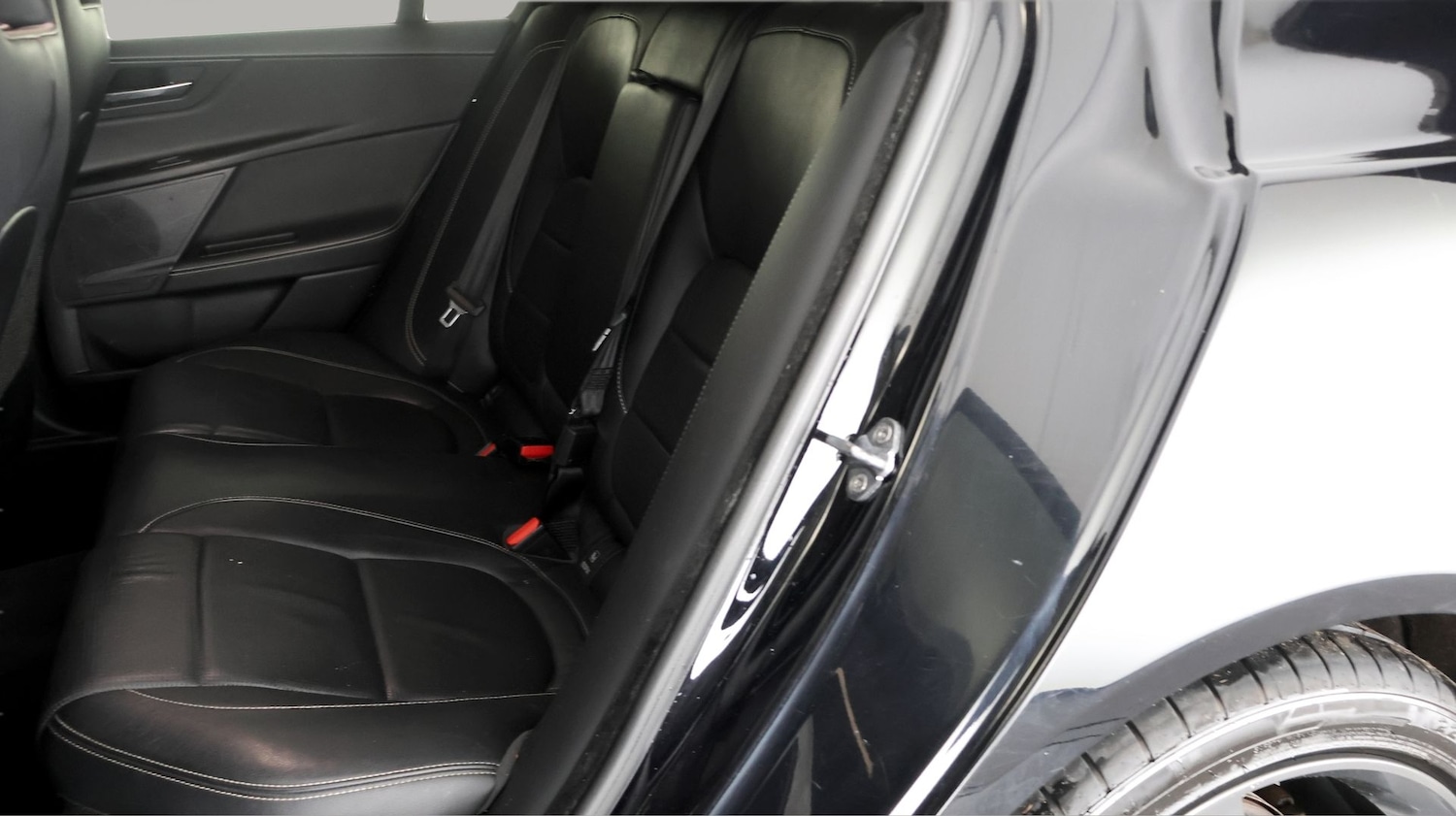 Used Jaguar XE 2019 for sale - 77998611: Photo 16