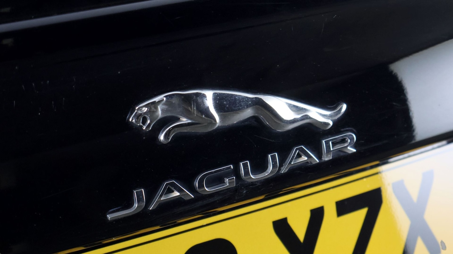 Used Jaguar XE 2019 for sale - 77998611: Photo 20