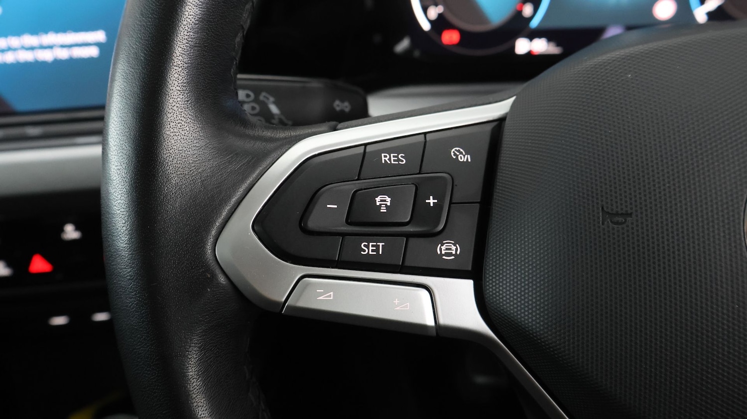 Used Volkswagen Golf 2023 for sale - 77639058: Photo 22