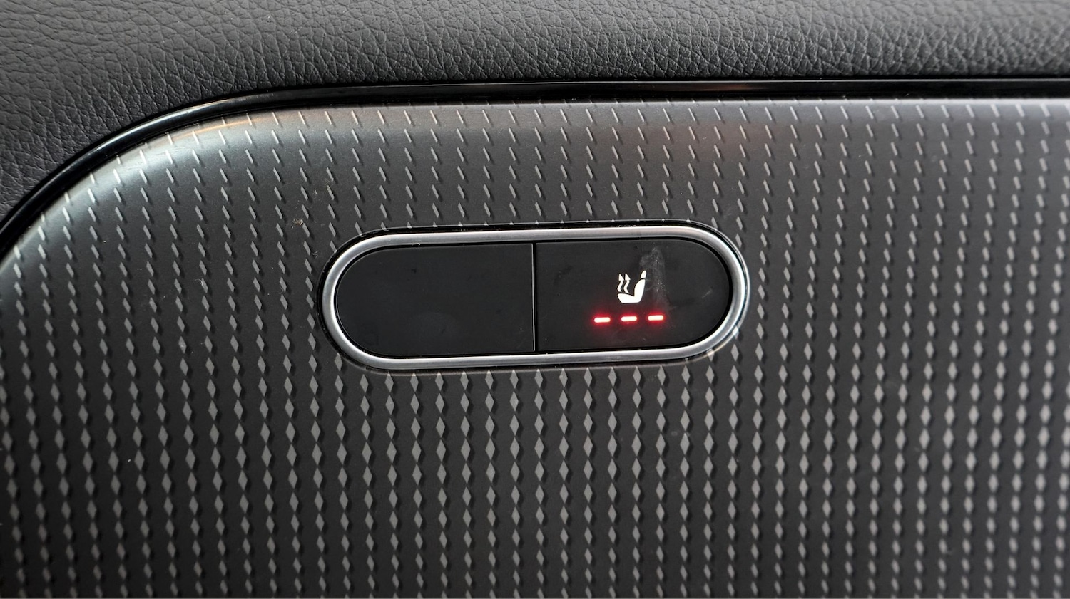 Used Mercedes-Benz GLA 2021 for sale - 77310609: Photo 22