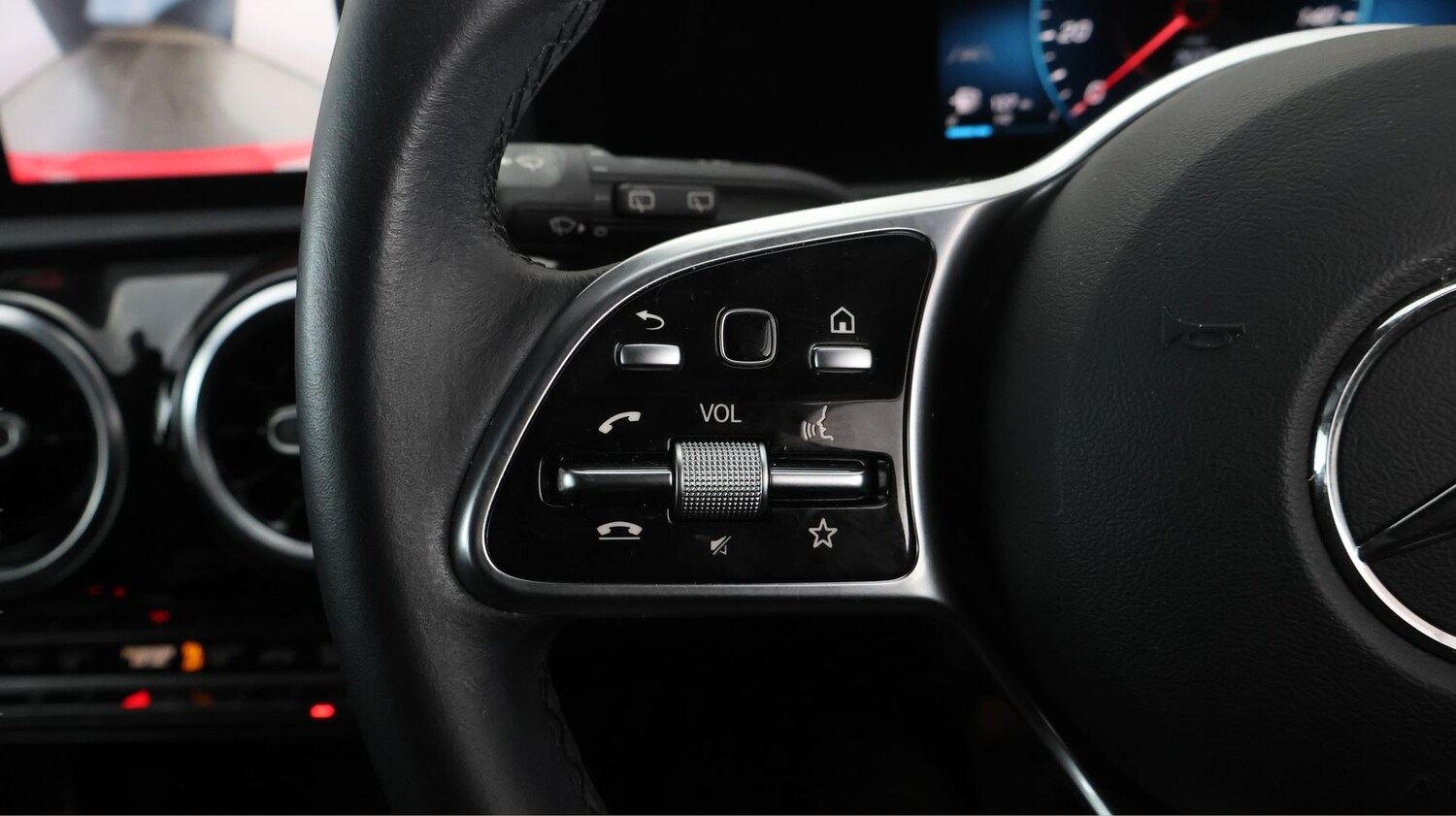 Used Mercedes-Benz A-Class 2019 for sale - 77428357: Photo 23