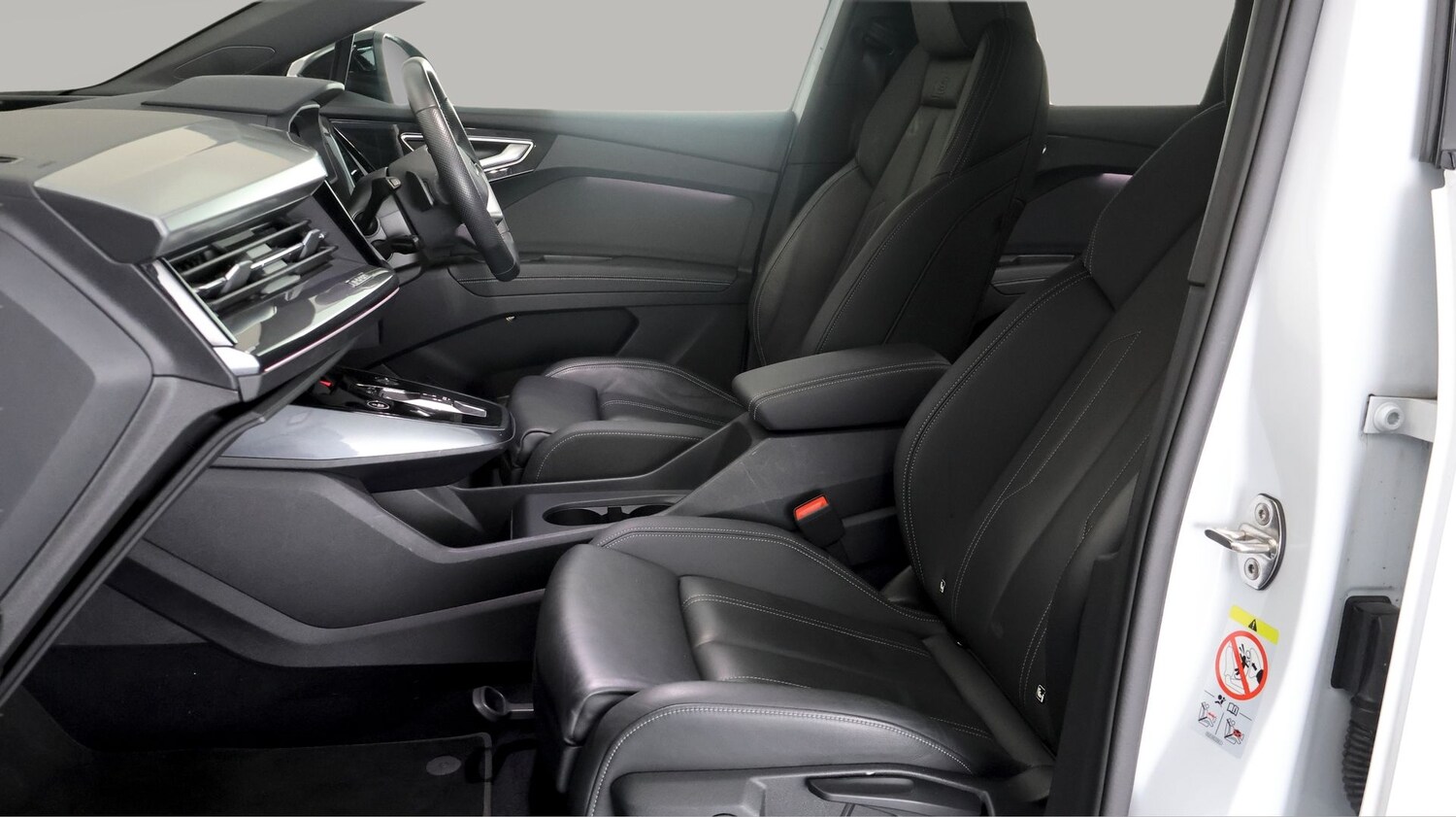 Used Audi Q4 e-tron 2024 for sale - 78155729: Photo 14