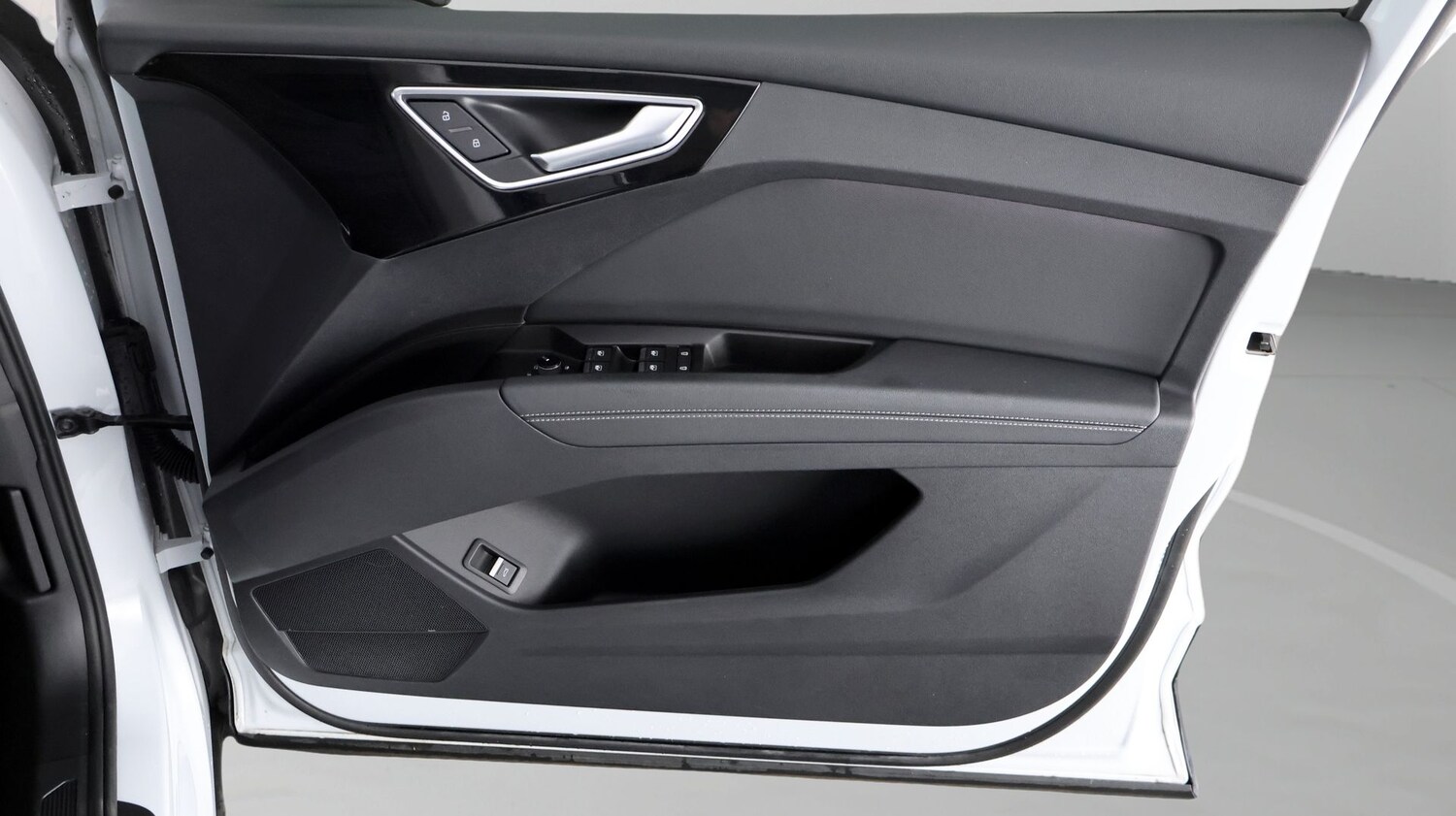 Used Audi Q4 e-tron 2024 for sale - 78155729: Photo 15