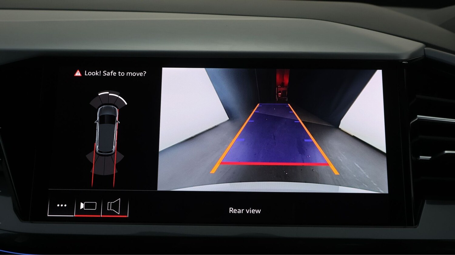 Used Audi Q4 e-tron 2024 for sale - 78155729: Photo 21