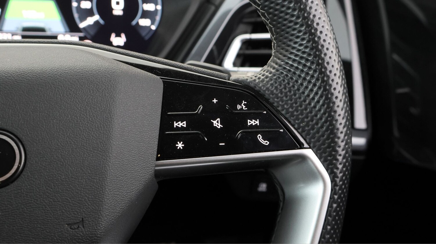 Used Audi Q4 e-tron 2024 for sale - 78155729: Photo 25