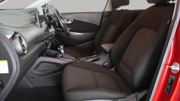 Used Hyundai KONA 2021 for sale - 76179606: Photo 15