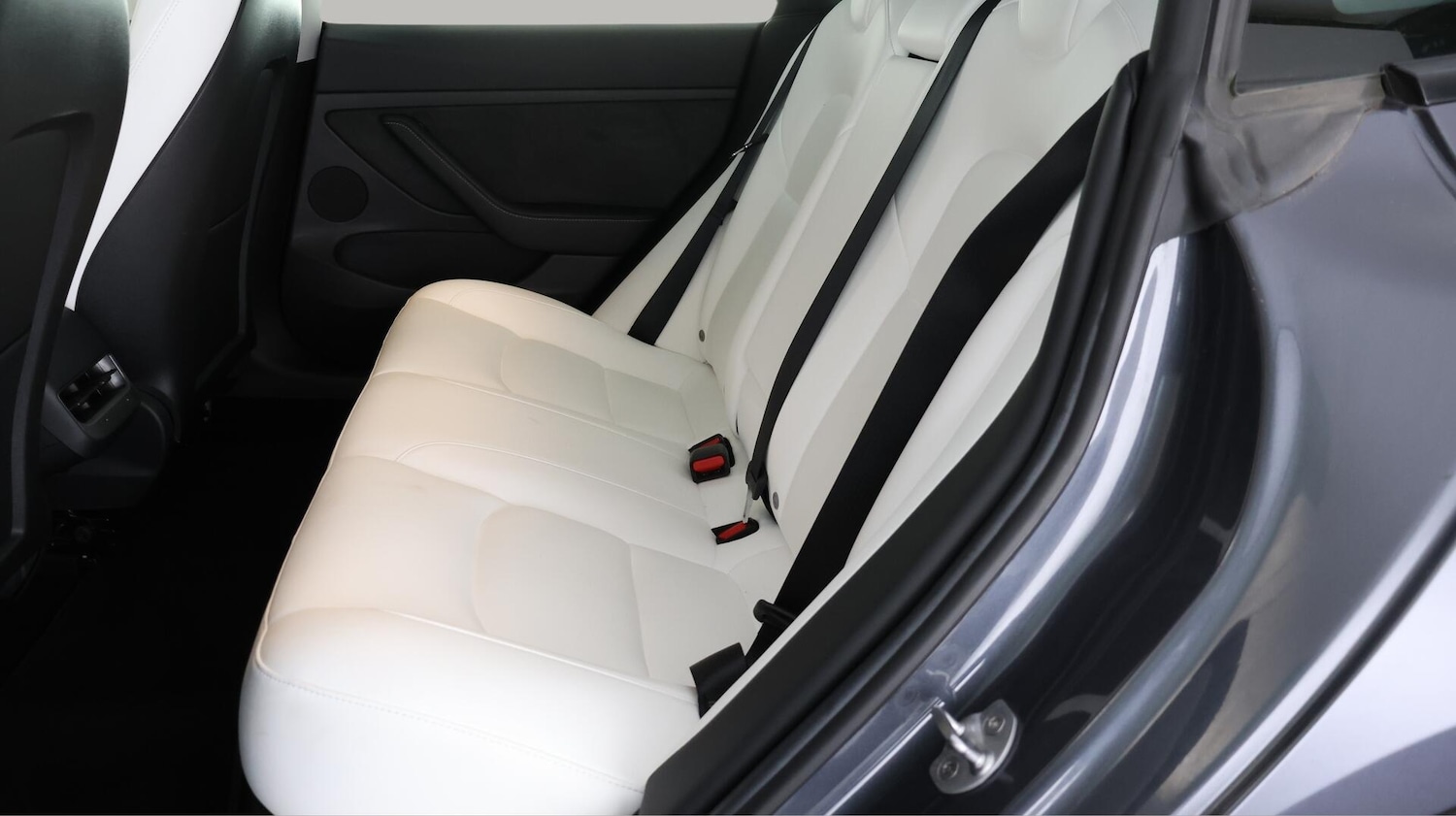 Used Tesla Model 3 2021 for sale - 76380668: Photo 16