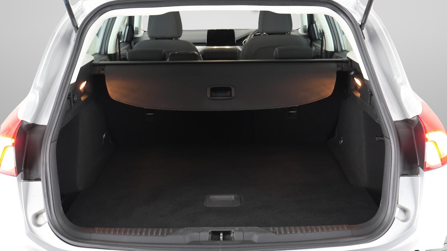 Used Ford Focus 2019 for sale - 76377867: Photo 18
