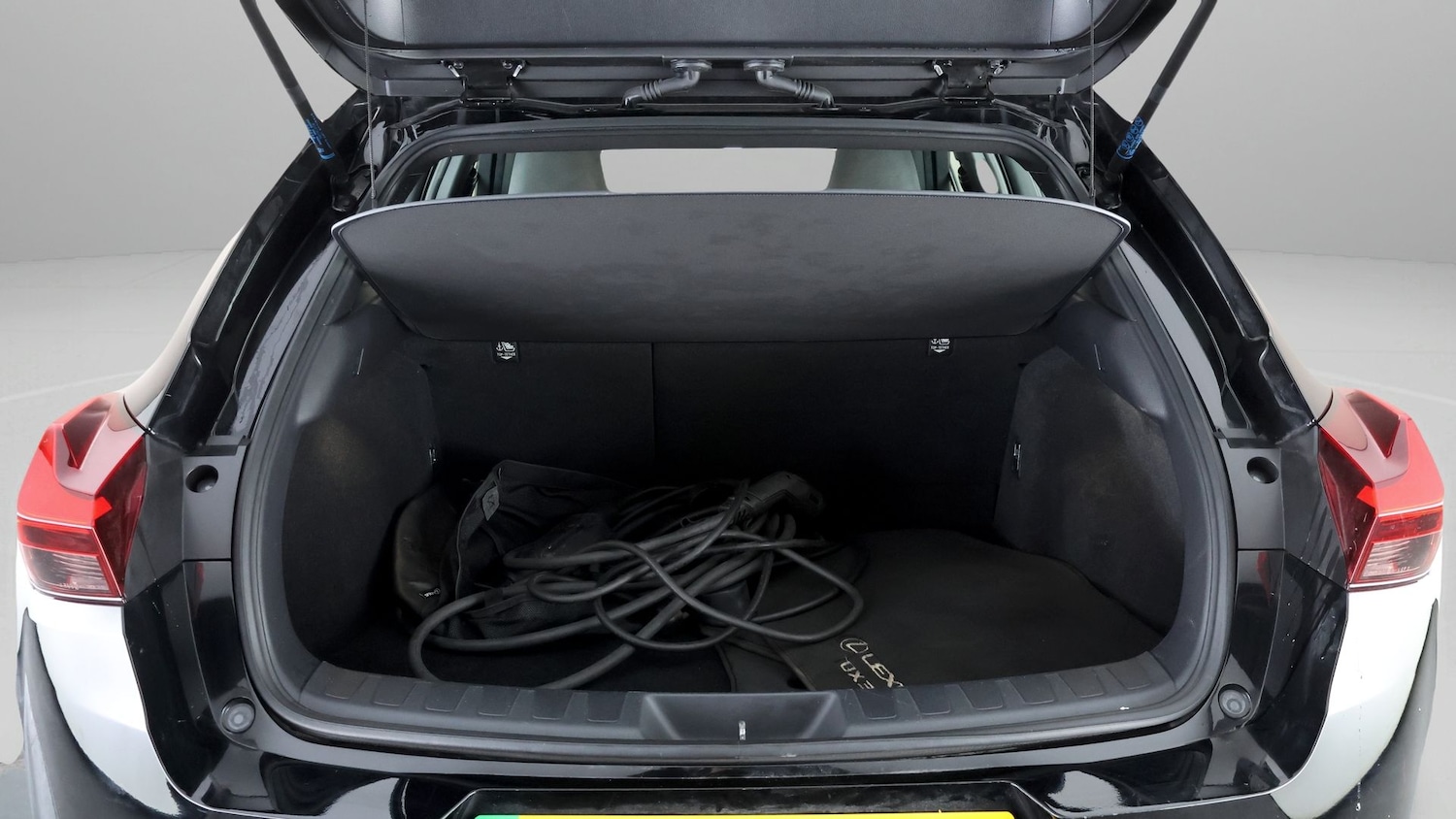 Used Lexus UX 2023 for sale - 77643917: Photo 16