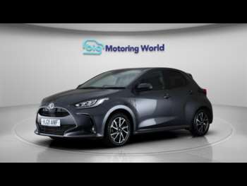 Used Toyota Yaris 2021 for sale - 74935853: Photo
