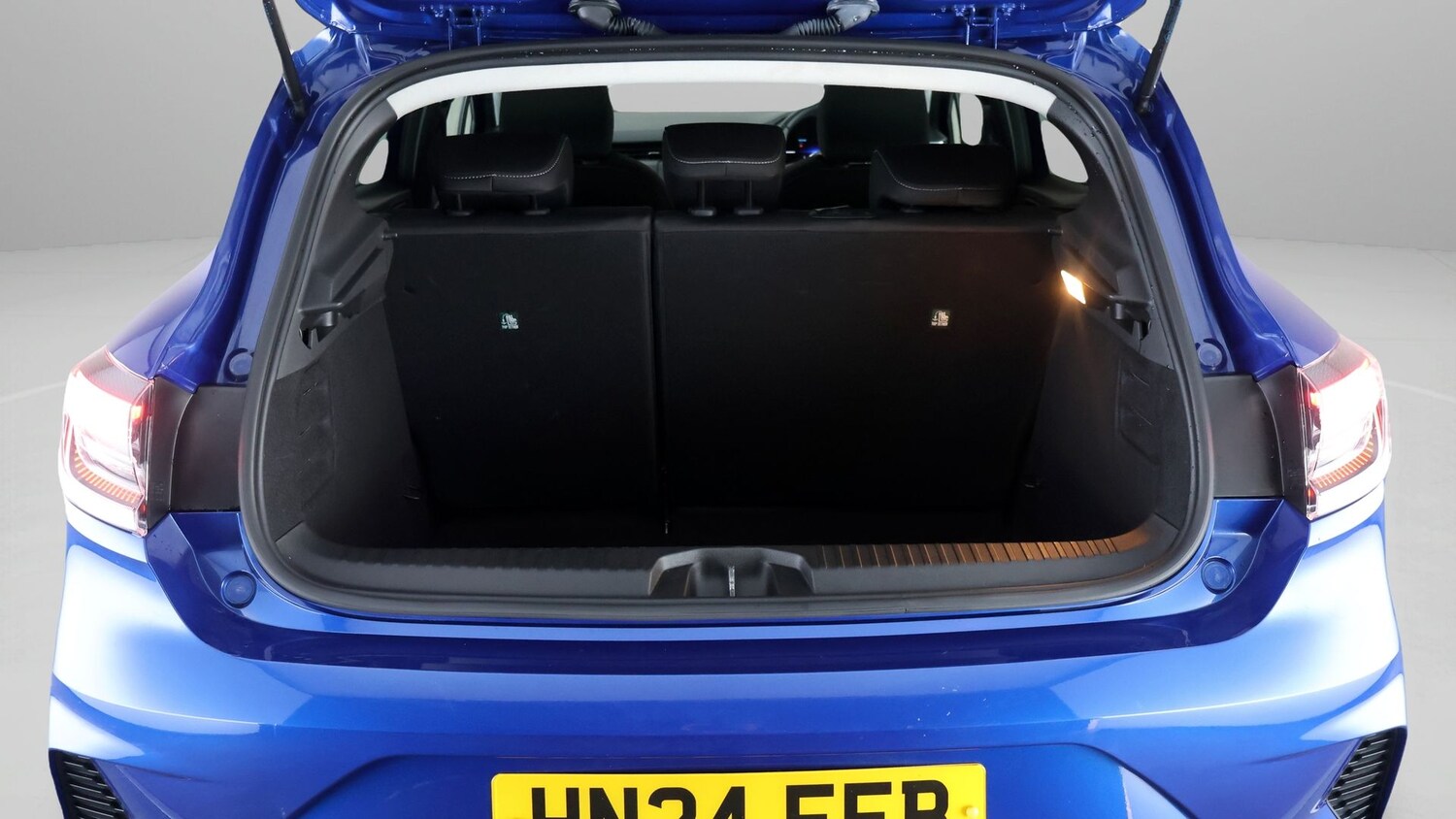 Used Renault Clio 2024 for sale - 77585362: Photo 17