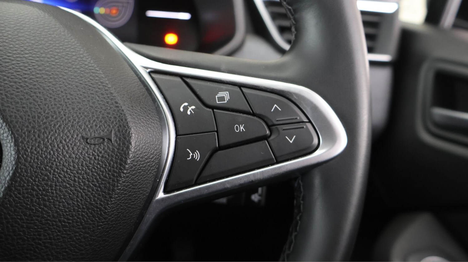 Used Renault Clio 2024 for sale - 77585362: Photo 22