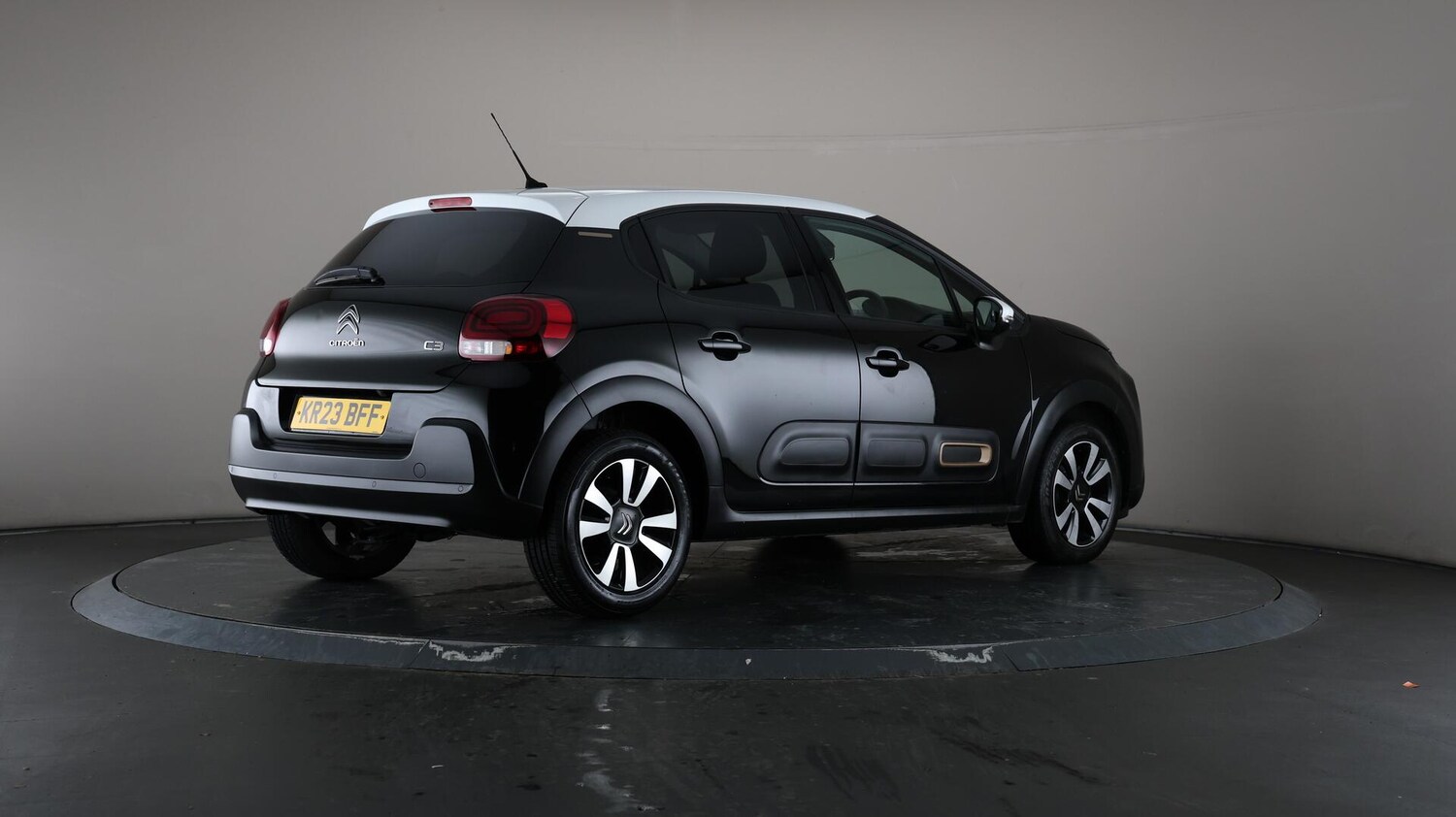 Used Citroen C3 2023 for sale - 76174899: Photo 54