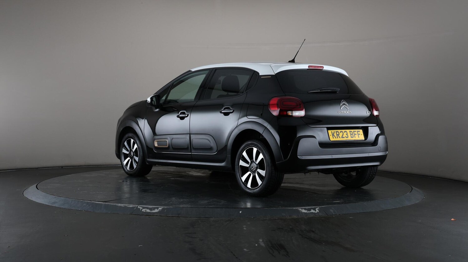 Used Citroen C3 2023 for sale - 76174899: Photo 62