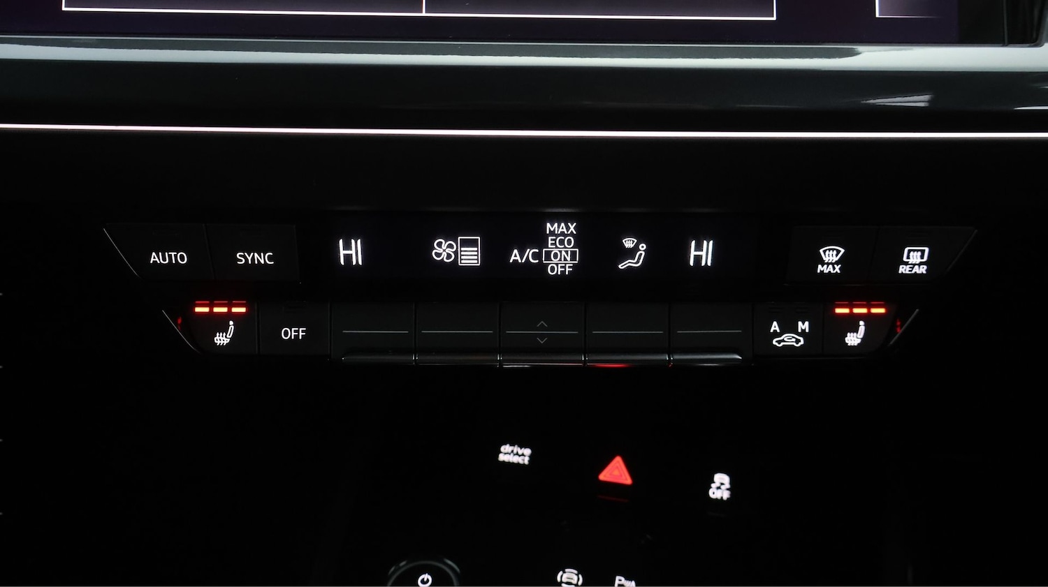 Used Audi Q4 e-tron 2023 for sale - 78048381: Photo 11