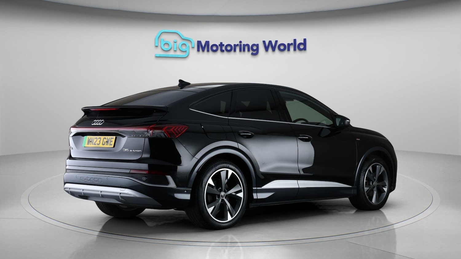 Used Audi Q4 e-tron 2023 for sale - 78048381: Photo 7