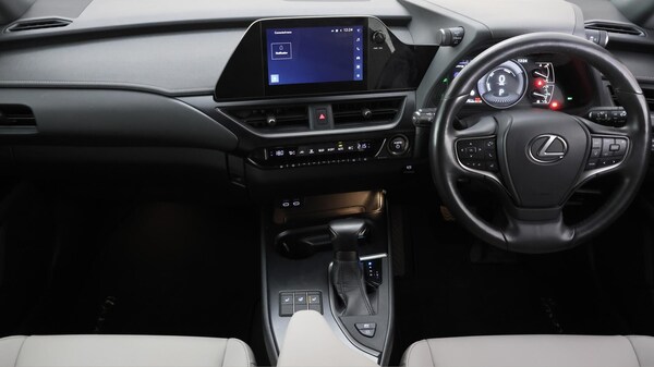 Used Lexus UX 2023 for sale - 76260222: Photo 14