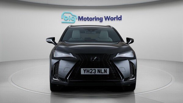 Used Lexus UX 2023 for sale - 76260222: Photo 3