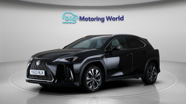 Used Lexus UX 2023 for sale - 76260222: Photo 4