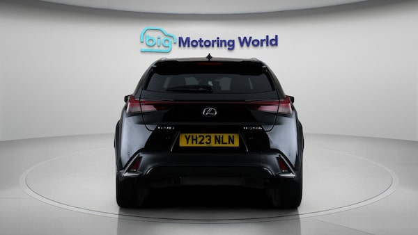 Used Lexus UX 2023 for sale - 76260222: Photo 7