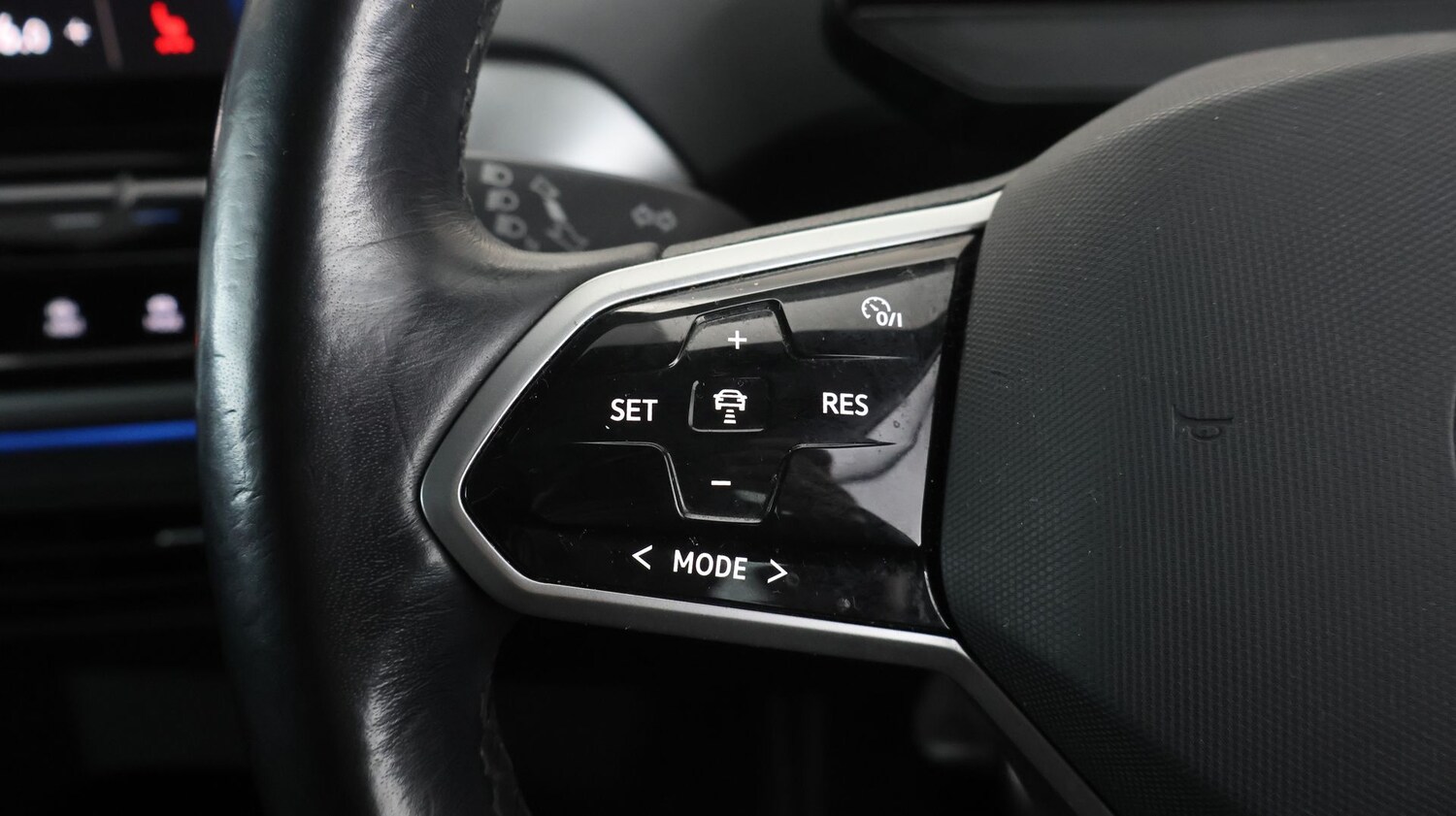 Used Volkswagen ID.4 for sale - 77749732: Photo 24