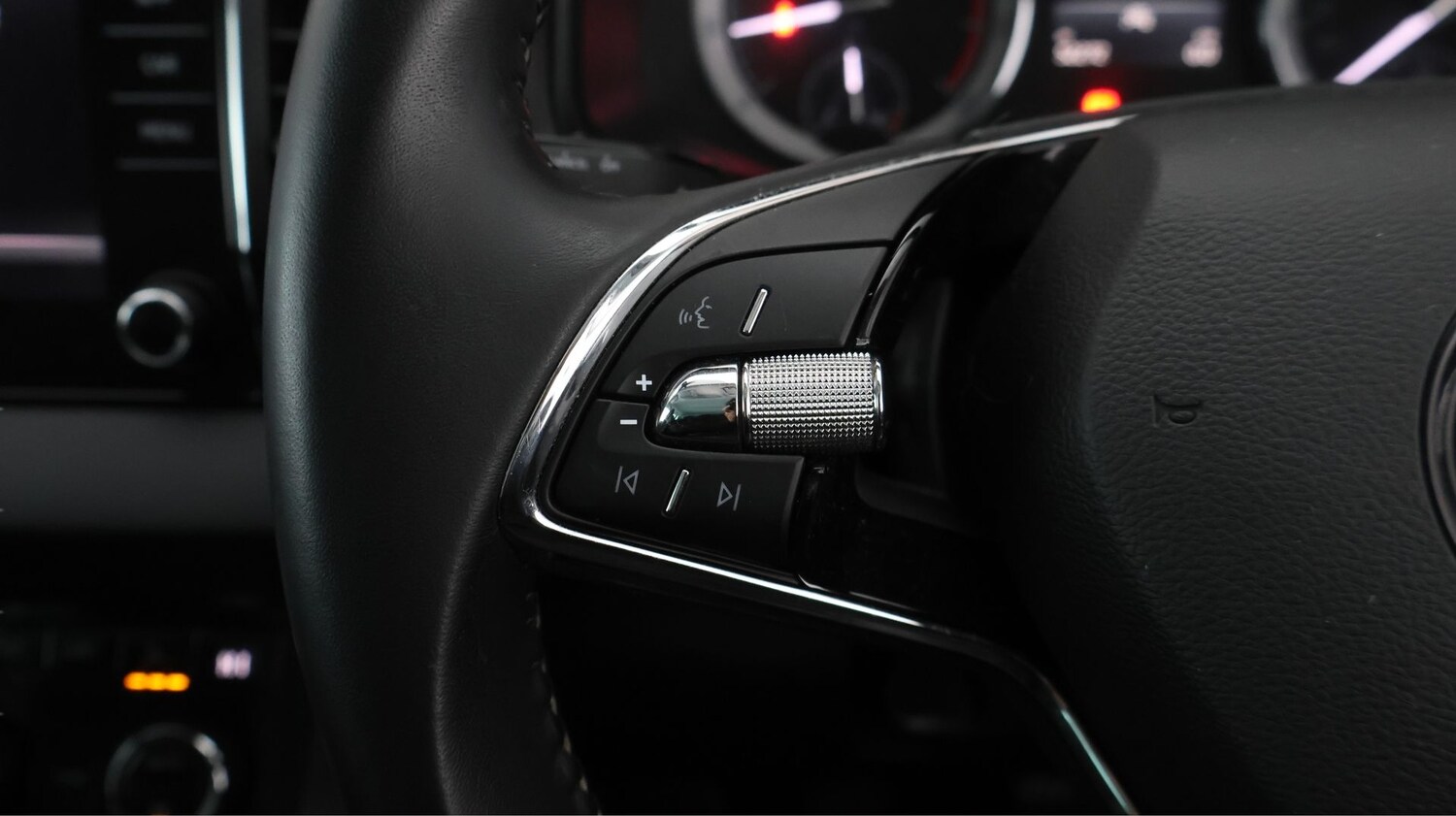 Used Skoda Karoq 2021 for sale - 77493245: Photo 20