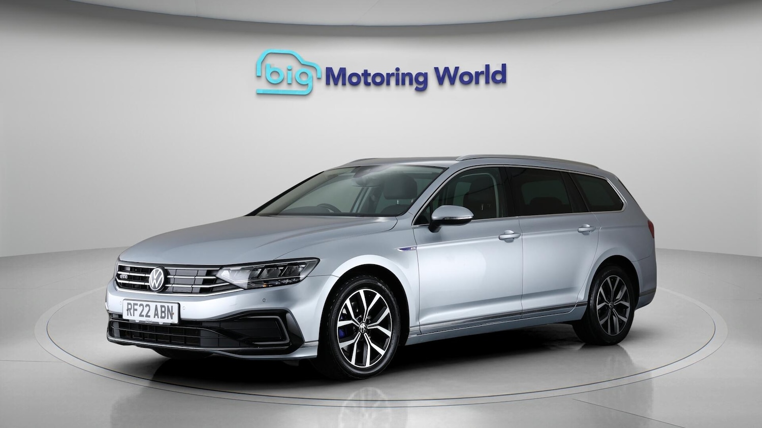 Used Volkswagen Passat 2022 for sale - 76109373: Photo 3