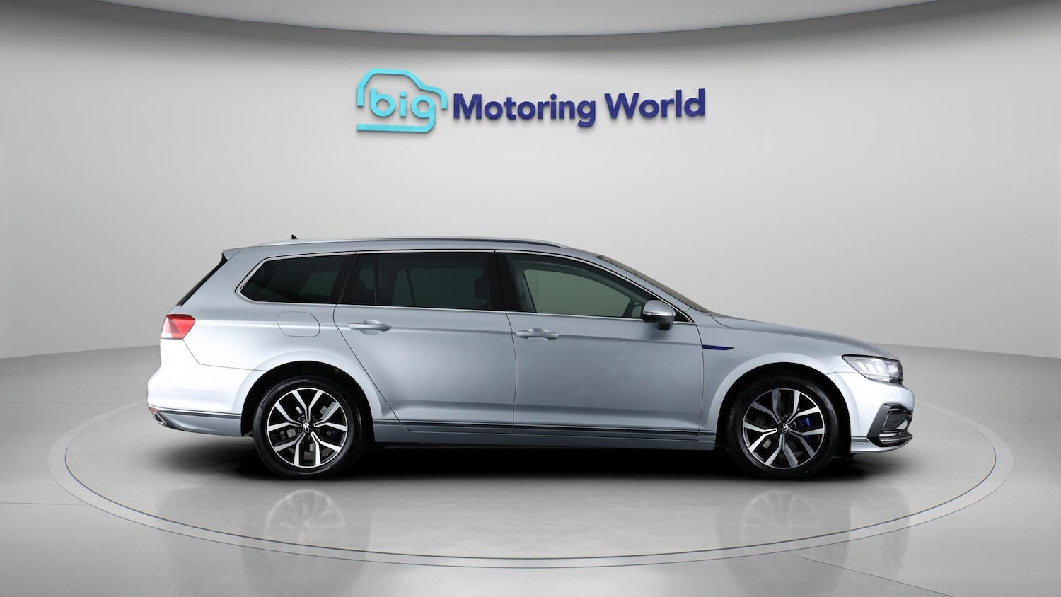 Used Volkswagen Passat 2022 for sale - 76109373: Photo 8