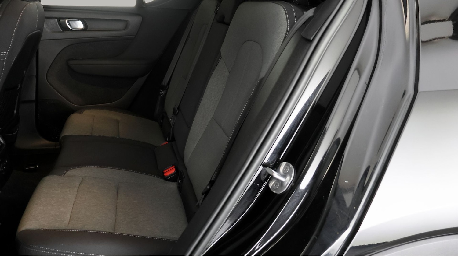 Used Volvo XC40 2022 for sale - 77992069: Photo 16